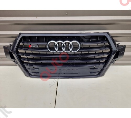 Audi SQ7 priekinės grotelės "Black" (2016-2019) 